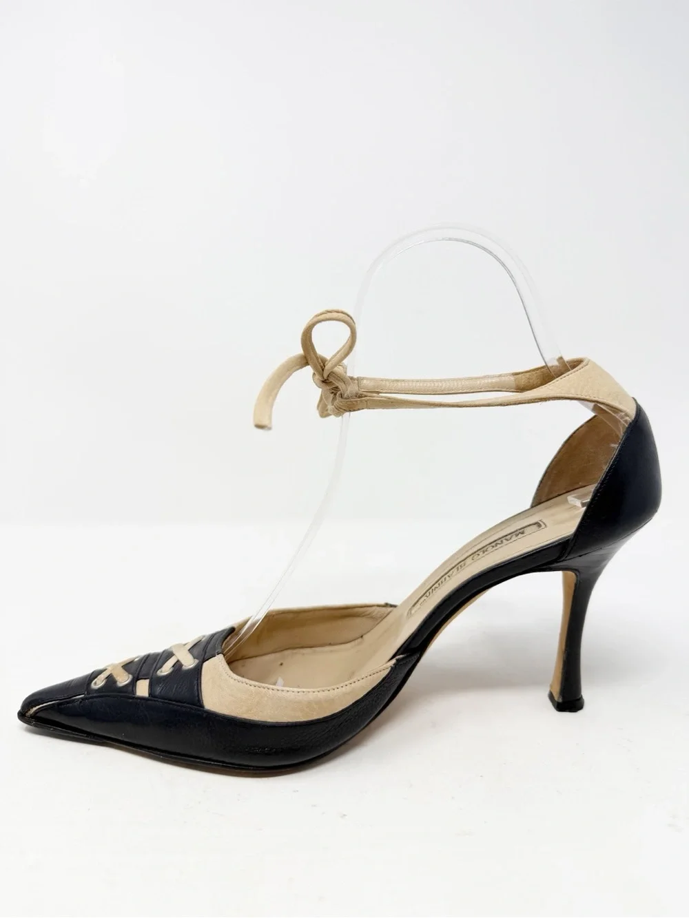 Manolo Blahnik Vintage Lace Up Pointed Toe Heels Womens Size EU 36.5 - Picture 7 of 12